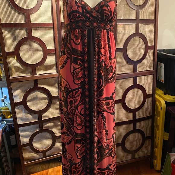 Venus Maxi Dress - Picture 2 of 4